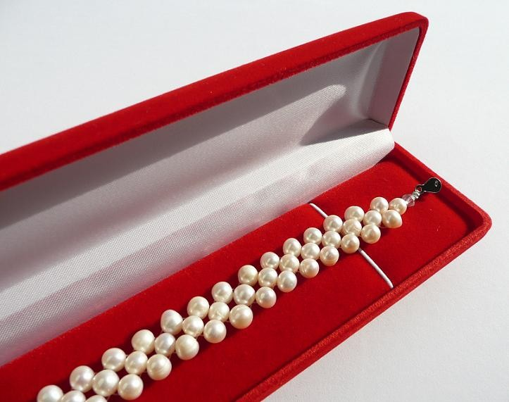 Náramek z mořských perel bílý třířadý 20 cm
